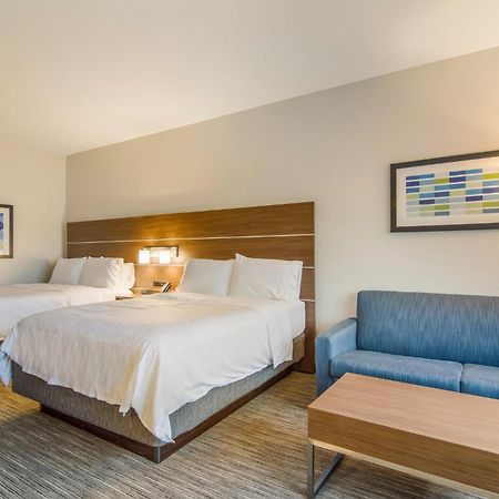 Holiday Inn Express & Suites - Asheboro By Ihg Екстериор снимка