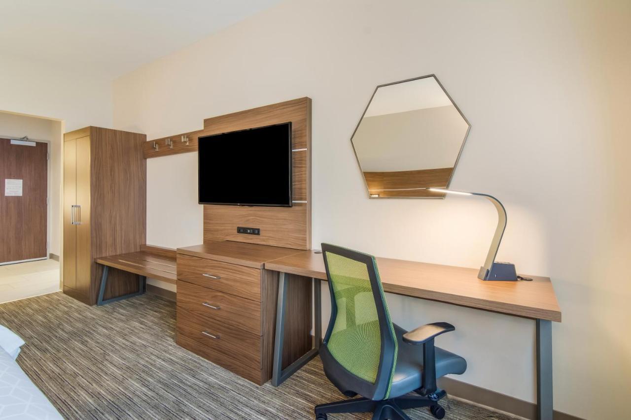 Holiday Inn Express & Suites - Asheboro By Ihg Екстериор снимка