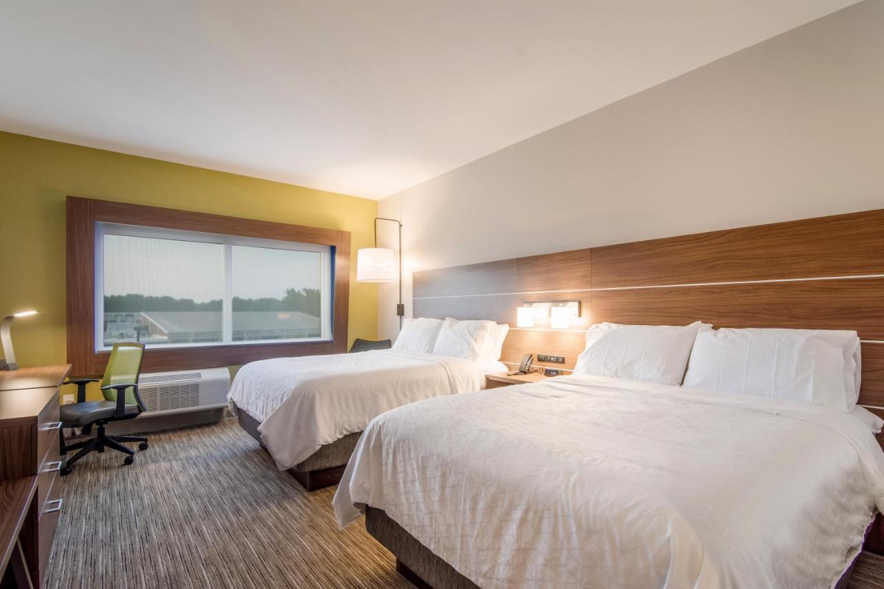 Holiday Inn Express & Suites - Asheboro By Ihg Екстериор снимка