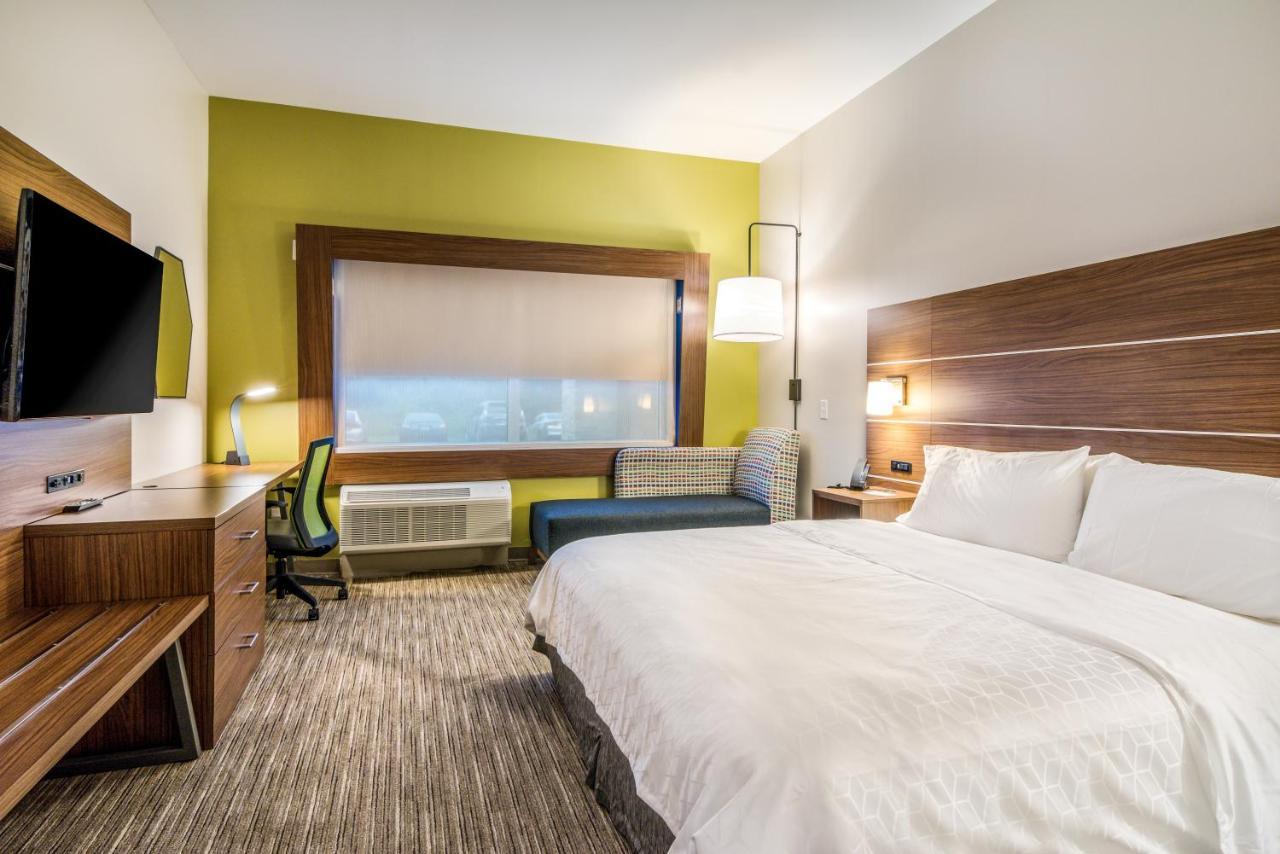 Holiday Inn Express & Suites - Asheboro By Ihg Екстериор снимка