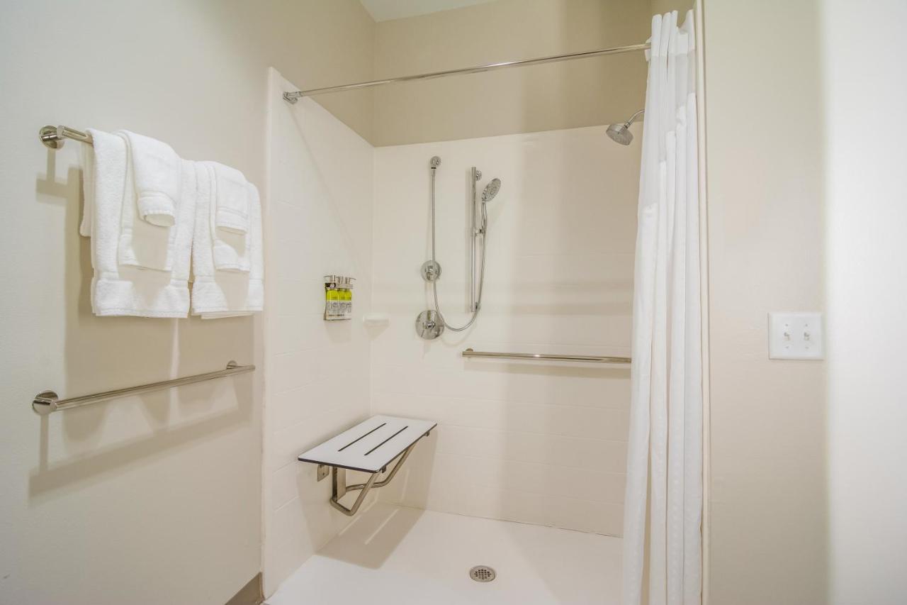 Holiday Inn Express & Suites - Asheboro By Ihg Екстериор снимка